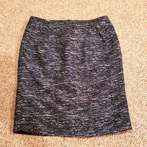 Tommy Hilfiger mid length skirt